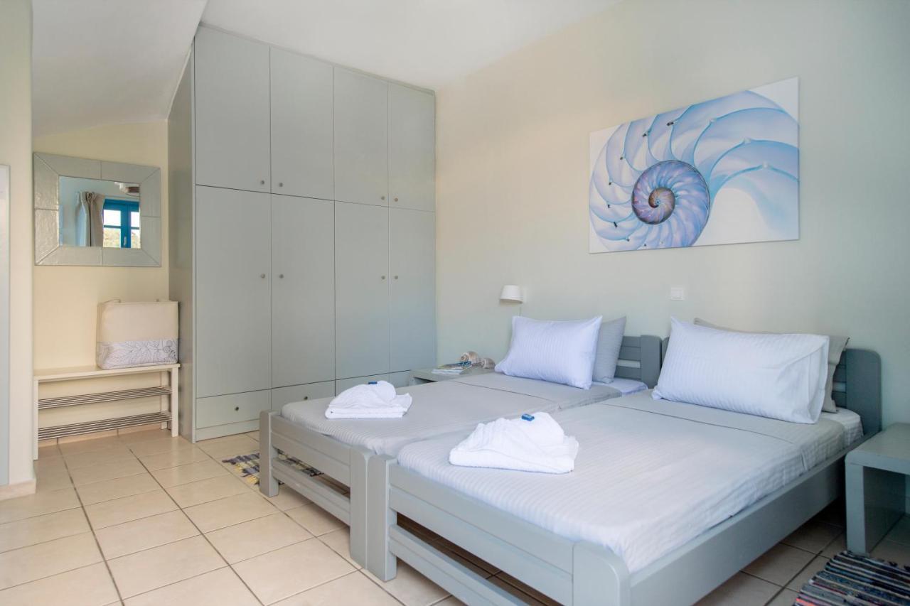 Splash With Amazing Sea Views In Piso Livadi Esterno foto
